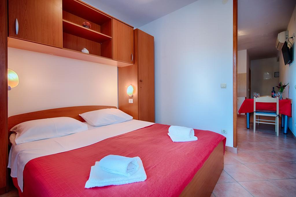 Apartments Bruna Lastovo Szoba fotó